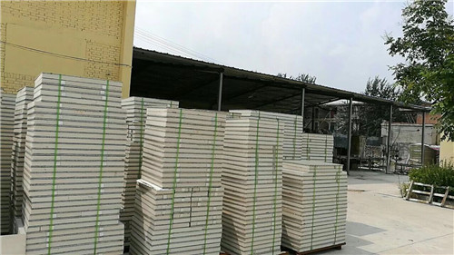 如何延長科沃保溫裝飾一體板的使用壽命？